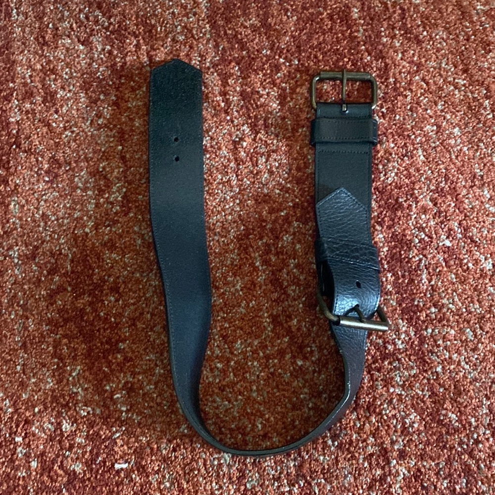 Black Women’s Billy Reid belt